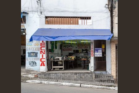 Fachada de kitnet/studio para alugar com 1 quarto, 30m² em Cidade Júlia, São Paulo