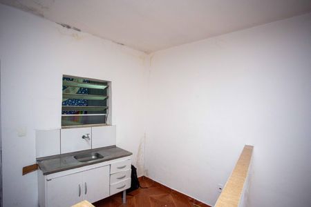 Cozinha de kitnet/studio para alugar com 1 quarto, 30m² em Cidade Júlia, São Paulo