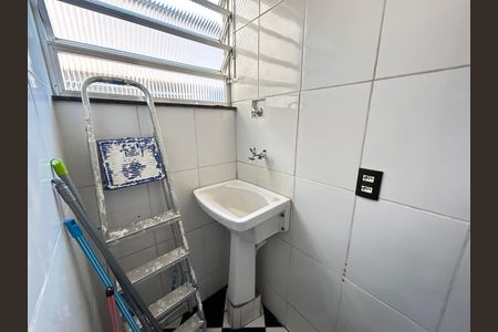 Apartamento para alugar com 65m², 3 quartos e 1 vagaÁrea de Serviço