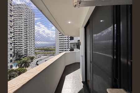 Varanda de apartamento para alugar com 2 quartos, 74m² em Barra da Tijuca, Rio de Janeiro