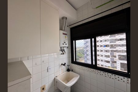 Apartamento para alugar com 74m², 2 quartos e 1 vaga Apartamento para alugar com 74m², 2 quartos e 1 vagaCozinha e Área de Serviço