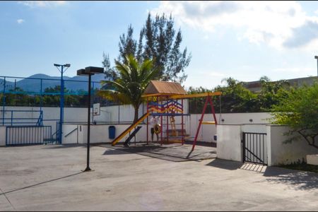 Apartamento para alugar com 74m², 2 quartos e 1 vaga
