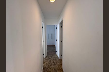 Apartamento para alugar com 74m², 2 quartos e 1 vaga Apartamento para alugar com 74m², 2 quartos e 1 vagaCorredor