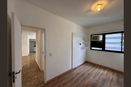 Apartamento para alugar com 74m², 2 quartos e 1 vaga Apartamento para alugar com 74m², 2 quartos e 1 vagaSuíte