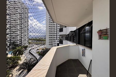 Varanda de apartamento para alugar com 2 quartos, 74m² em Barra da Tijuca, Rio de Janeiro
