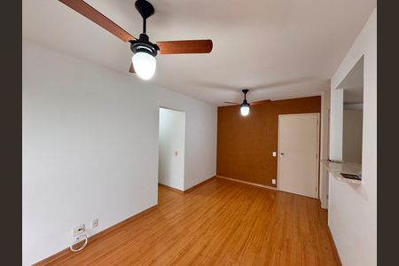 Sala de apartamento à venda com 2 quartos, 64m² em Recreio dos Bandeirantes, Rio de Janeiro