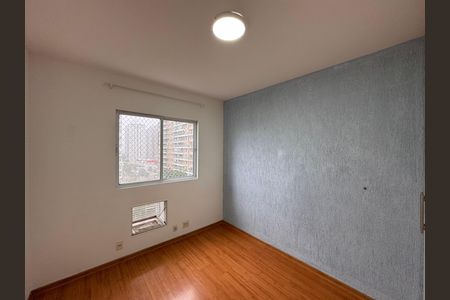 Quarto de apartamento à venda com 2 quartos, 64m² em Recreio dos Bandeirantes, Rio de Janeiro