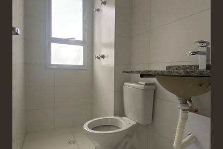 Apartamento à venda com 87m², 3 quartos e 2 vagas Apartamento à venda com 87m², 3 quartos e 2 vagasBanheiro 2