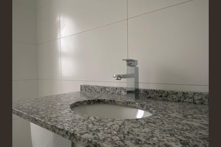 Apartamento à venda com 87m², 3 quartos e 2 vagas Apartamento à venda com 87m², 3 quartos e 2 vagasBanheiro 1