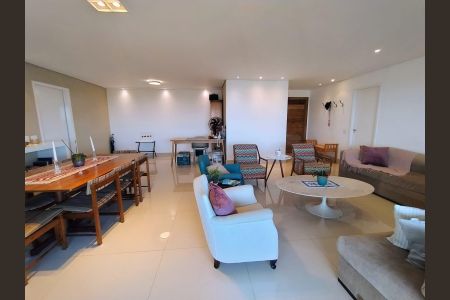 Sala de apartamento à venda com 4 quartos, 202m² em Alphaville Empresarial, Santana de Parnaíba