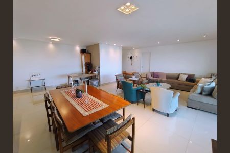 Sala de apartamento à venda com 4 quartos, 202m² em Alphaville Empresarial, Santana de Parnaíba