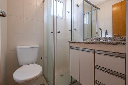 Apartamento para alugar com 67m², 2 quartos e 2 vagasBanheiro