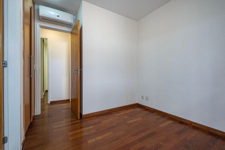 Apartamento para alugar com 67m², 2 quartos e 2 vagasSuíte
