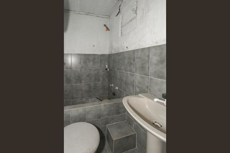 Banheiro 1 de casa para alugar com 1 quarto, 120m² em Cristo Redentor, Porto Alegre
