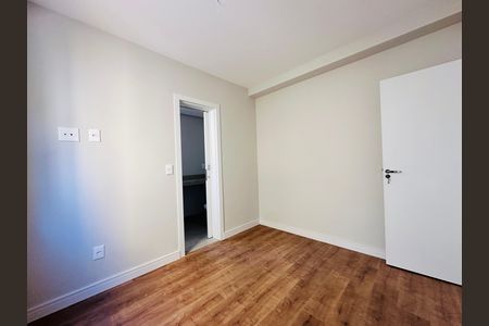 Apartamento à venda com 60m², 2 quartos e 2 vagas Apartamento à venda com 60m², 2 quartos e 2 vagasSuite 2
