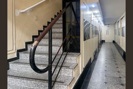 Apartamento à venda com 49m², 1 quarto e sem vaga Apartamento à venda com 49m², 1 quarto e sem vagaFachada