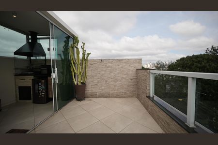 Apartamento à venda com 76m², 2 quartos e 1 vagaCobertura