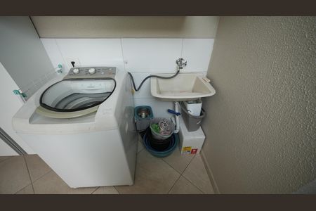Apartamento à venda com 76m², 2 quartos e 1 vagaÁrea de Serviço
