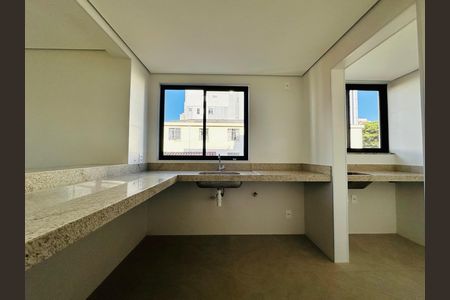 Cozinha de apartamento à venda com 2 quartos, 60m² em Anchieta, Belo Horizonte