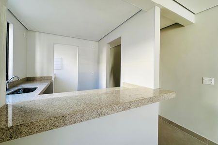 Cozinha de apartamento à venda com 2 quartos, 60m² em Anchieta, Belo Horizonte