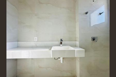Apartamento à venda com 3 quartos, 124m² em Anchieta, Belo Horizonte