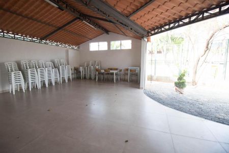 Casa de condomínio para alugar com 94m², 3 quartos e 2 vagas Casa de condomínio para alugar com 94m², 3 quartos e 2 vagasÁrea comum - Salão de festas