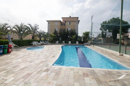 Casa de condomínio para alugar com 94m², 3 quartos e 2 vagas Casa de condomínio para alugar com 94m², 3 quartos e 2 vagasÁrea comum - Piscina