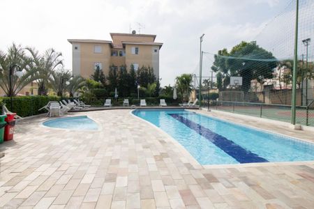Casa de condomínio para alugar com 94m², 3 quartos e 2 vagas Casa de condomínio para alugar com 94m², 3 quartos e 2 vagasÁrea comum - Piscina