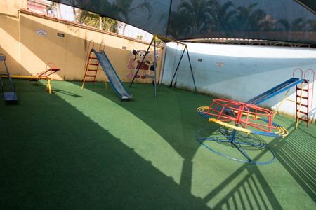 Casa de condomínio para alugar com 94m², 3 quartos e 2 vagas Casa de condomínio para alugar com 94m², 3 quartos e 2 vagasÁrea comum - Playground