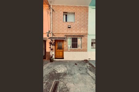 Fachada de casa à venda com 2 quartos, 80m² em Alto do Pari, São Paulo