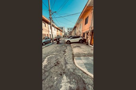 Casa à venda com 80m², 2 quartos e 1 vaga Casa à venda com 80m², 2 quartos e 1 vagaFachada