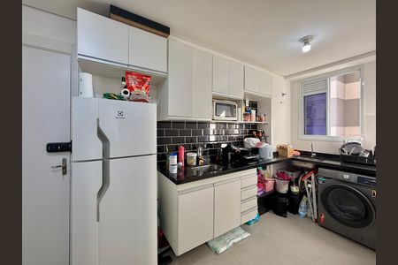 Cozinha  de apartamento para alugar com 2 quartos, 35m² em Santo Amaro, São Paulo