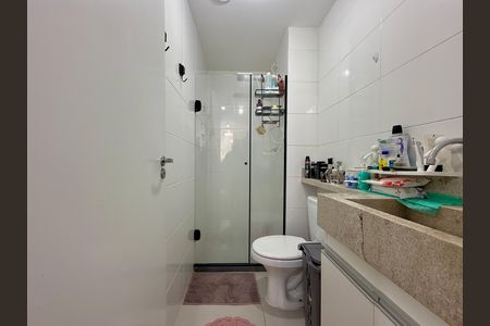 Banheiro  de apartamento para alugar com 2 quartos, 35m² em Santo Amaro, São Paulo