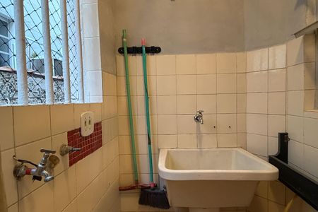 Área de Serviço de apartamento para alugar com 2 quartos, 80m² em Boqueirão, Santos