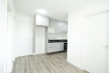 Sala / cozinha de apartamento à venda com 2 quartos, 34m² em Lapa, São Paulo