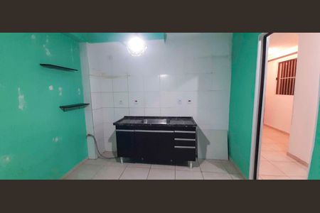 Cozinha de apartamento à venda com 2 quartos, 50m² em Santa Maria, Osasco