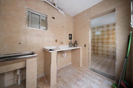 Apartamento para alugar com 57m², 2 quartos e 1 vagaCozinha e Área de Serviço
