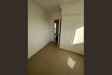 Apartamento para alugar com 76m², 3 quartos e 2 vagas Apartamento para alugar com 76m², 3 quartos e 2 vagasQuarto