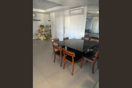 Apartamento para alugar com 76m², 3 quartos e 2 vagas Apartamento para alugar com 76m², 3 quartos e 2 vagasÁrea externa