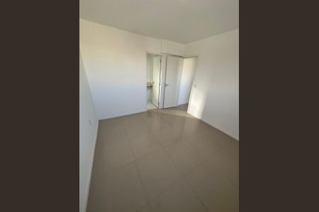 Apartamento para alugar com 76m², 3 quartos e 2 vagas Apartamento para alugar com 76m², 3 quartos e 2 vagasQuarto