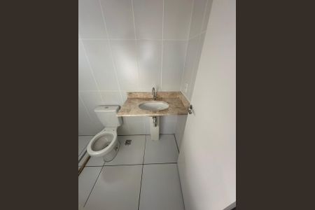 Apartamento para alugar com 76m², 3 quartos e 2 vagas Apartamento para alugar com 76m², 3 quartos e 2 vagasBanheiro