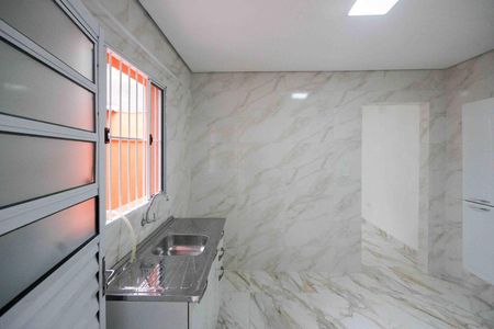 Casa para alugar com 50m², 1 quarto e sem vaga