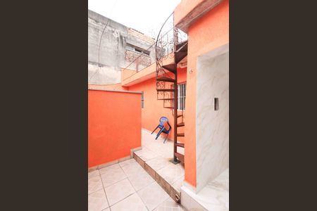 Casa para alugar com 50m², 1 quarto e sem vaga