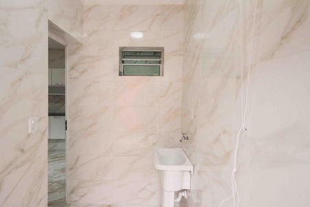 Casa para alugar com 50m², 1 quarto e sem vaga