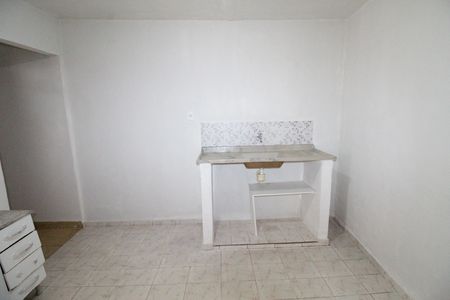 Cozinha de casa para alugar com 2 quartos, 100m² em Jardim Satélite, São José dos Campos