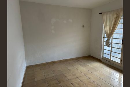 Casa para alugar com 100m², 2 quartos e 1 vaga Casa para alugar com 100m², 2 quartos e 1 vagaSala