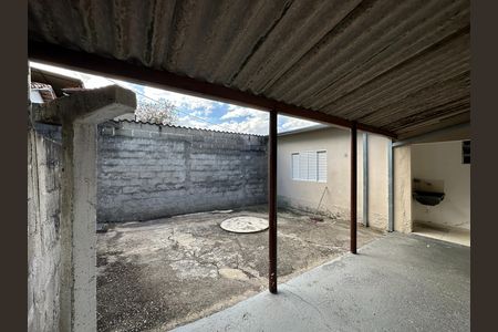 Casa para alugar com 100m², 2 quartos e 1 vaga Casa para alugar com 100m², 2 quartos e 1 vagaÁrea externa