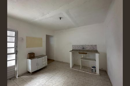 Casa para alugar com 100m², 2 quartos e 1 vaga Casa para alugar com 100m², 2 quartos e 1 vagaCozinha