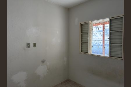 Casa para alugar com 100m², 2 quartos e 1 vaga Casa para alugar com 100m², 2 quartos e 1 vagaQuarto 1