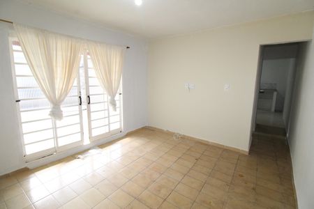 Casa para alugar com 2 quartos, 100m² em Jardim Satélite, São José dos Campos